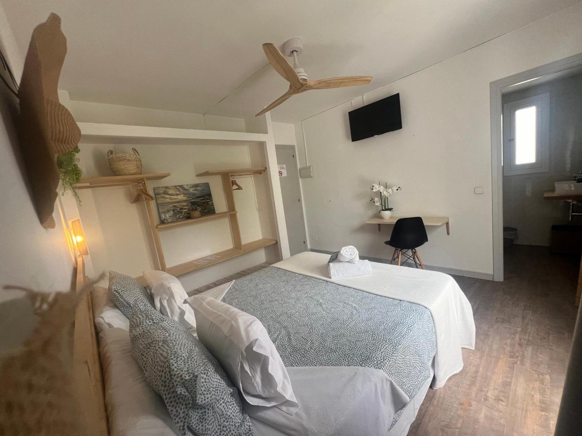 סיוטאדלה Balear Hotel מראה חיצוני תמונה
